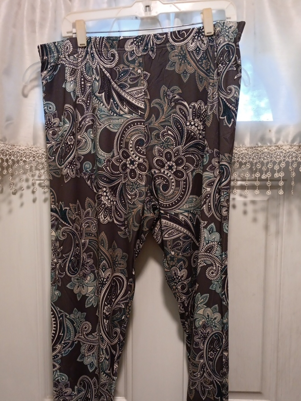 Printed Paisley Leggings in Gray with Teal Accents